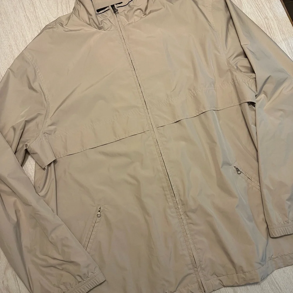 Greg Norman Collection Light Tan Windbreaker